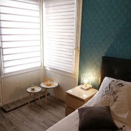 Les Cles Du Bonheur: Spacious Terrace Retreat Near Rer B And Orly Massy (Essonne)